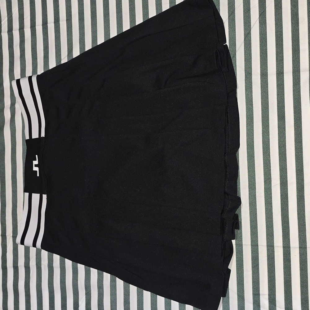 J. Lindberg Harlow Pleated Skirt